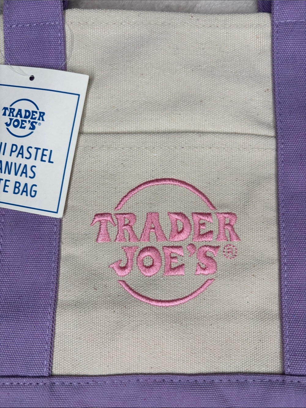 Ariana Grande Lotion and Trader Joe’s Tote Bag Bundle - Picture 5 of 8